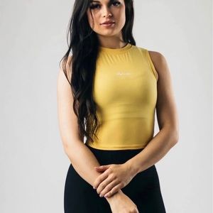 Alphalete crop top M